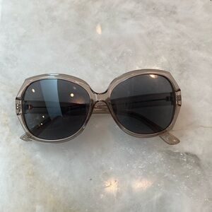 Sofia Vergara readers by Foster Grant